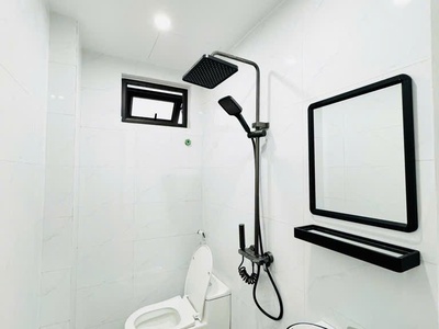 Bán nhà vũ trọng phụng   nhà đẹp ở ngay   thoáng sáng rực rỡ - tặng full nội thất- chỉ hơn 6 tỷ 4