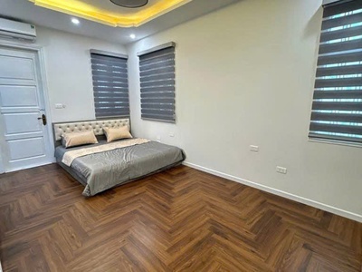 Bán nhà đẹp ngọc lâm- ô tô- ở ngay -45m2 5 tầng   nhỉnh 5 tỷ 1