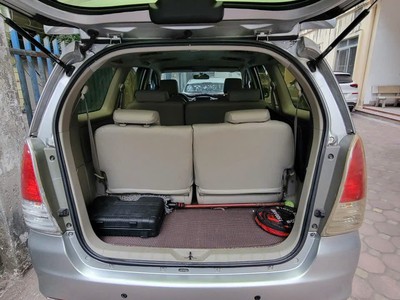 Bán xe INNOVA bản V sx 2010 - giá 270tr 1