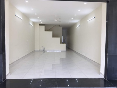 BÁN NHÀ TẠI MỸ PHƯỚC 3 BD, MT đường nhựa lớn, 1T3L KD luôn, SHR, CC bán 4