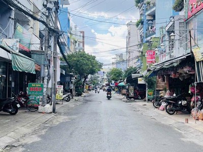 Hiếm  căn góc 2 mặt tiền sát 3/2-xóm đất q 11, 61m,ngang hiếm 5,5 2tầng nhỉnh 9tỷ 1