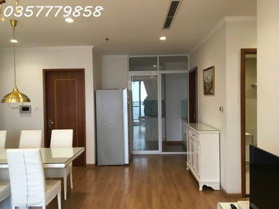 Cần cho thuê căn hộ 3 ngủ full đồ đẹp ở royal city giá rẻ nhất thị trường chỉ 25 triệu 1