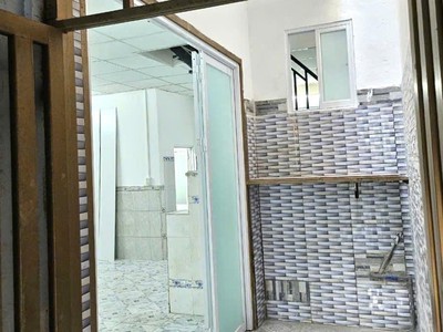 Bán nhà 2 tầng, 37m , 3.2 tỷ, q.9, đỗ xuân hợp, sổ hồng đầy đủ 1