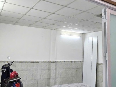 Bán nhà 2 tầng, 37m , 3.2 tỷ, q.9, đỗ xuân hợp, sổ hồng đầy đủ 3