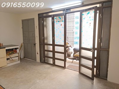 Cho thuê mặt bằng tầng 1 khu thanh xuân, ngõ rộng thông khương trung sang vũ tông phan. 2