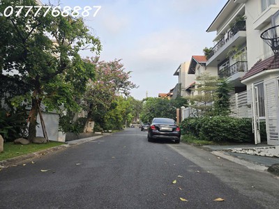 Hiếm đất biệt thự khu compound cao cấp, thảo điền, q2 hiếm nhà bán 1