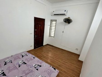 Cho thuê phòng ngõ 250 kim giang. bên mk có phòng từ 2tr  3tr5 1