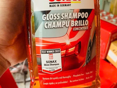 Nước rửa xe oto, xe máy đậm đặc 1lit - Sonax Gloss Shampoo Concentrate 1