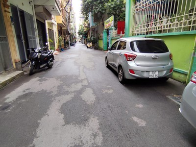 Cho thuê NR 3PN, 2WC, 180m2 tại Bà Triệu, Nguyễn Trãi, Hà Đông, giá tốt 0