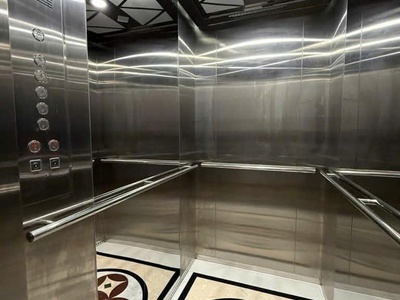 Xuân phương Nam Từ Liêm: Phân lô, vỉa hè, oto tránh 6 tầng thang máy nhỉnh 12 tỷ 4