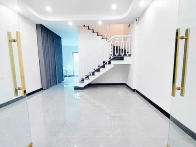 Bán nhà 3 tầng vừa xây tại Định Trung, Vĩnh yên, Vĩnh Phúc. DT 100m2 giá chỉ 2,8 tỷ 3