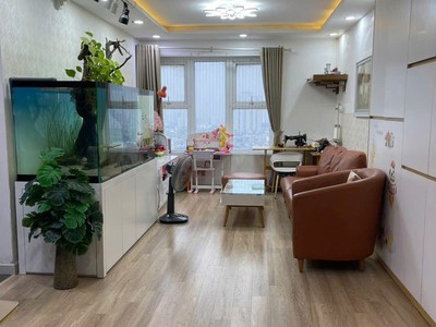 Bán gấp - Căn 79m2 toà FLC Star Tower, Hà Đông. Full nội thất. Chỉ 4.2 tỷ bao tên 1