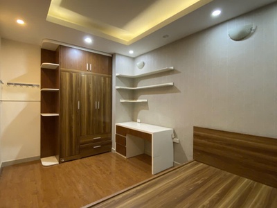 Cần bán chung cư 7A  Lê Đức Thọ, Cầu Giấy 70m, 2N2VS giá 4.15 tỷ, sổ đỏ giao dịch 2