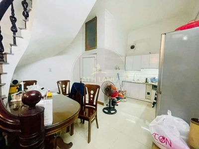 Cho thuê nhà mở văn phòng, kinh doanh, hộ gia đình ở 1