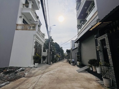 120m2 đất thổ cư 5x24m mặt tiền hẻm 33 xe hơi thẳng 1 trục 50m ra đào tông nguyên thị trấn nhà bè, 0