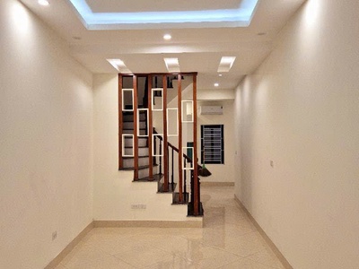 Nhà Yên Hòa 51m2 xây 5 Tầng, Ngõ kinh doanh Gía 8 tỉ 9 1