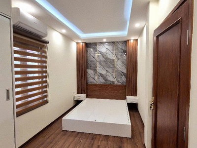 Nhà Yên Hòa 51m2 xây 5 Tầng, Ngõ kinh doanh Gía 8 tỉ 9 2