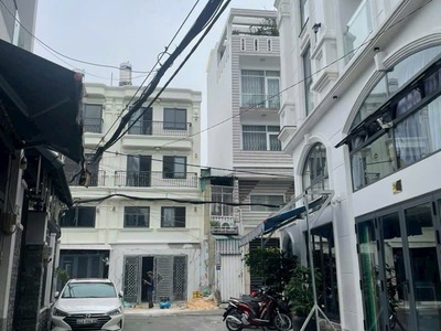 Bánnhà hxt đường số8 p11 q.gòvấp ngangkhủng4,5m, trệt lầu 4tỷ3, shr 1
