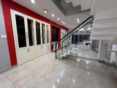 Chỉ 15 tỷ có nhà 4 tầng mới hxh trường chinh 105m2 ngang 5.2m gần chợ hoàng hoa thám. 4