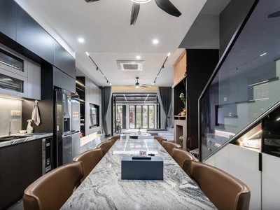 Bán nhà mặt tiền khu k300 tân bình, đường hoàng kế viêm 4,4 30 3