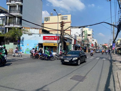 Bán gấp nhà cấp 4, hxh phan văn trị 100m2, gần emart chỉ 5 tỉ 4