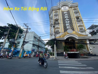 Bán gấp nhà cấp 4, hxh phan văn trị 100m2, gần emart chỉ 5 tỉ 3