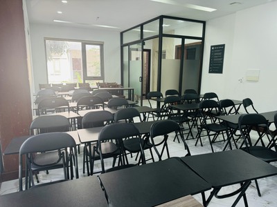 Cho thuê Văn phòng, lớp học, quán cà phê, spa... tại 82 Nguyễn Tuân 4