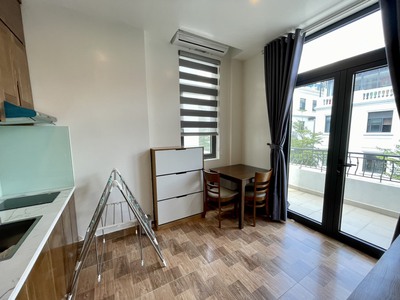 Cho thuê căn hộ giá tốt 1 p.ngủ  40m2  tại Vinhomes Marina. 3