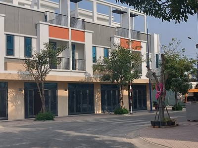 Bán nhà 1 trêt 2 lầu ở thuận an, bình dương dtxd 159m, giá 3,4ty 2