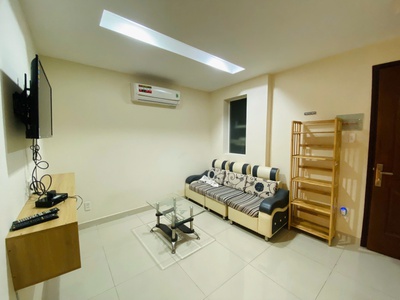 Cho thuê nhà CHDV đg Đào Duy Anh, P9, Phú Nhuận. 5 Tầng, Thang Máy, DT 8x18, 15p chỉ 100tr 2