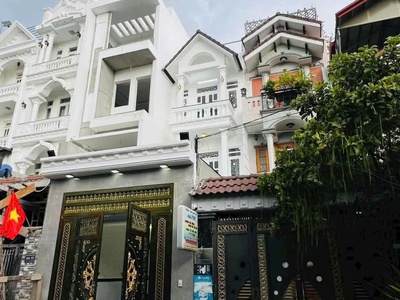 Nhà mới mặt tiền 4mx25m gần bến xe buýt hiệp thành, gần lê văn khương kế bên gò vấp 2