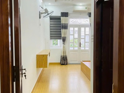Nhà mới mặt tiền 4mx25m gần bến xe buýt hiệp thành, gần lê văn khương kế bên gò vấp 6