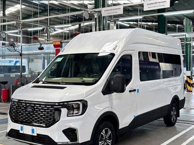 Giải pháp kinh tế hàng đầu cho nhà đầu tư - Ford Transit 1