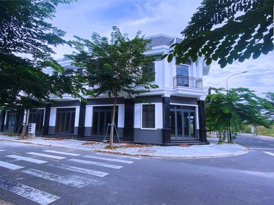 Nhà phố đẹp 1 trệt 1 lầu, mt đường lớn 12m, thổ cư 100, hòa lợi, bến cát   dt 85m , giá 2,66 tỷ, 2