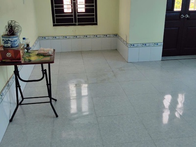 Cần bán 2 nhà . 1 nhà 3 tầng và 1 nhà mái tôn. trên thửa đất 188.8m2. xã phú châu đông hưng thái 2