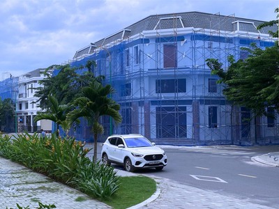 Bán nhà 1 trệt 1 lầu mới xây, thổ cư 100, dt 5x17m tại hòa lợi, bến cát  mặt tiền đường 12m, giá 0