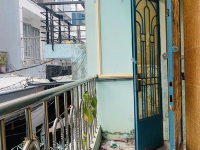 Q8 bán nhà cũ tiện xây mới 5.3x10.3m cách mặt tiền bông sao 10m hẻm 3 gác chỉ 70tr/m2 4.xt 3