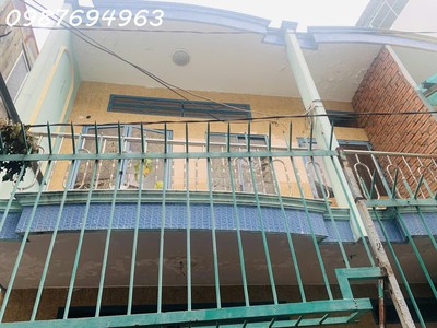 Q8 bán nhà cũ tiện xây mới 5.3x10.3m cách mặt tiền bông sao 10m hẻm 3 gác chỉ 70tr/m2 4.xt 0