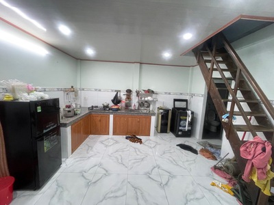 Nhà 71m2 sát mặt tiền, 3.99 tỷ, vị trí đắc địa, không quy hoạch, đông hưng thuận   quận 12. 0