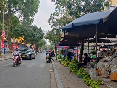 Hà cầu hà đông ô tô tải vào nhà . diện tích 40m2 x 3 tầng. giá  5tỷ. 0