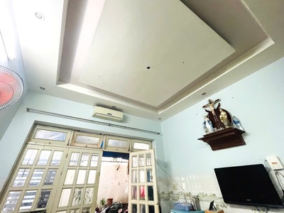 Nhà mới linh đông, hxh, thủ đức, dt 57m2 x 4 tầng kiêng cố, ở ngay, chỉ 4 tỷ hơn 0