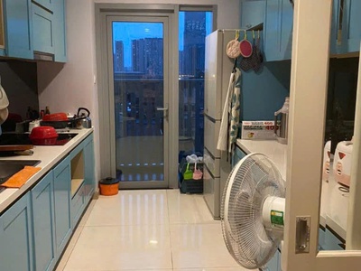 Chính chủ cần bán căn chung cư trục 01, toà b tầng 6 căn góc, thăng long number one 2