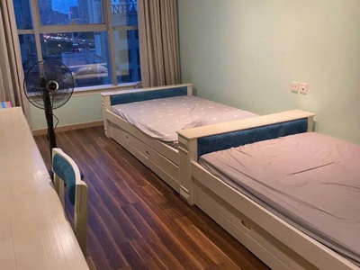 Chính chủ cần bán căn chung cư trục 01, toà b tầng 6 căn góc, thăng long number one 3