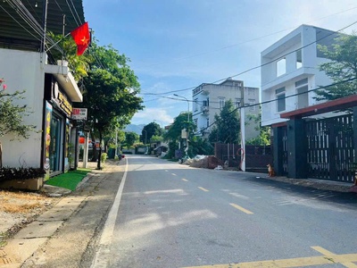 Siêu phẩm lô đất dt 101.6m2 tại phú mãn . giá chỉ nhỉnh 2 tỷ. cơ hội tiềm năng cao cho các nhà đầu 1