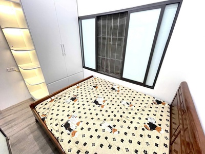 Chính chủ gửi bán tập thể tầng 2 vĩnh hồ, nhà đẹp, thiết kế hiện đại, vào ở ngay, gần chợ, gần phố 2