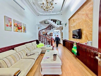 Cho thuê nhà full đồ trong ngõ Văn Cao , Hải Phòng 2