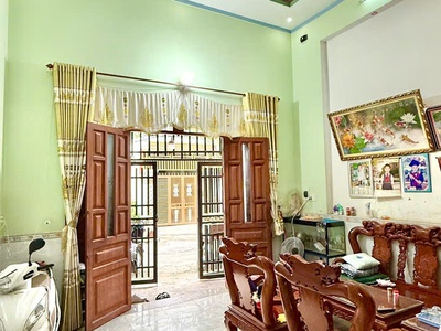 Bán Nhà Tân Đông Hiệp Gần UBND Cụm Trường Học 123 4