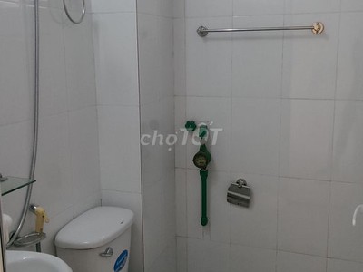 Cho thuê phòng trọ khép kín diện tích trên 30m2 chia làm 2 buồng, mặt ngõ ngay gần ngã tư chợ Mơ. 4