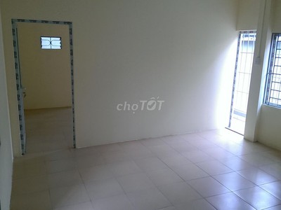 Cho thuê phòng trọ khép kín diện tích trên 30m2 chia làm 2 buồng, mặt ngõ ngay gần ngã tư chợ Mơ. 6