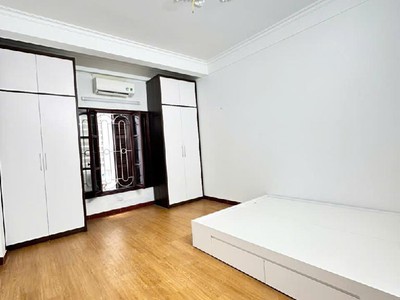 Nhà phố trương công giai - 32m2 x 5 tầng - 7.5 tỷ - ô tô, 1 nhà ra phố 2